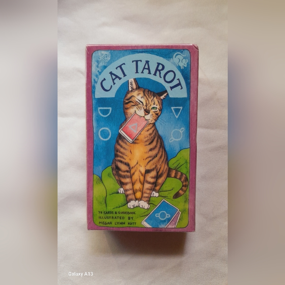 NWT Cat Tarot